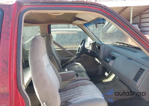 1994 Chevrolet Gmt-400 C1500 z USA, uszkodzony, nr VIN 2GCEC19K2R1115921